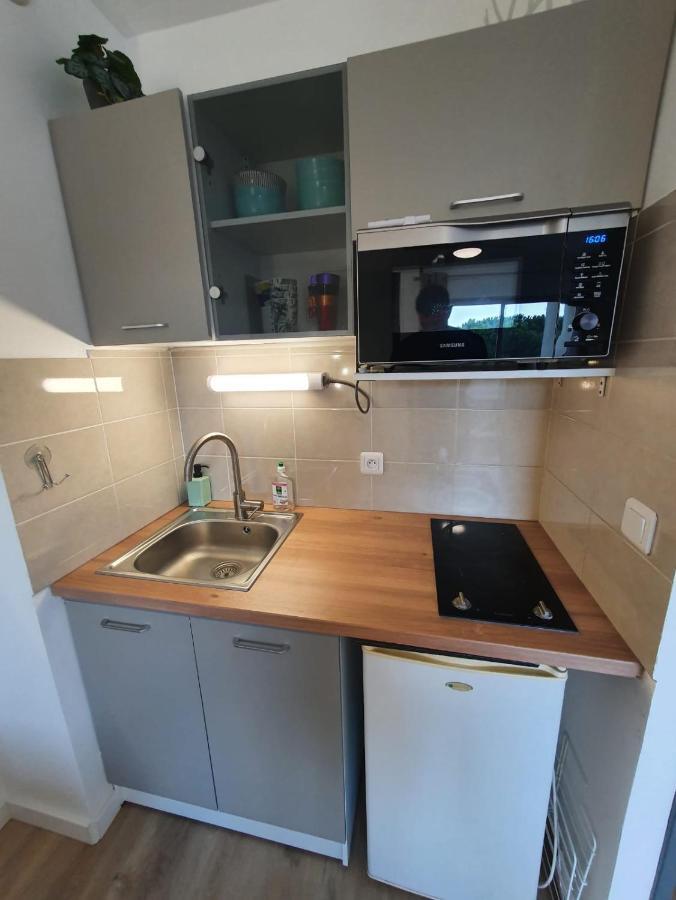 Charmant Studio Refait A Neuf Carnon Port 34 Mauguio Exteriör bild